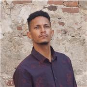 Studente laureato in servizio sociale e laureando in criminologia offre lezione private per studenti scuola secondaria 2 grado